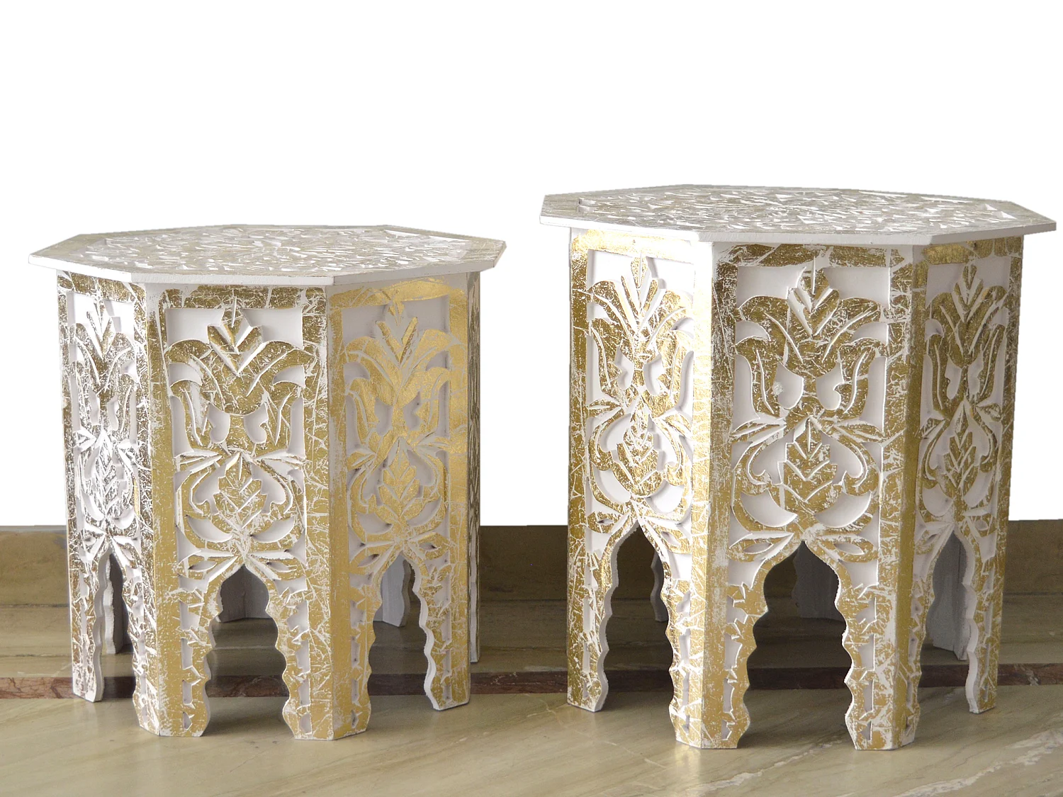 SET 2 MESAS CALADAS BLANCA/DORADAdale un toque diferente a tu hogar