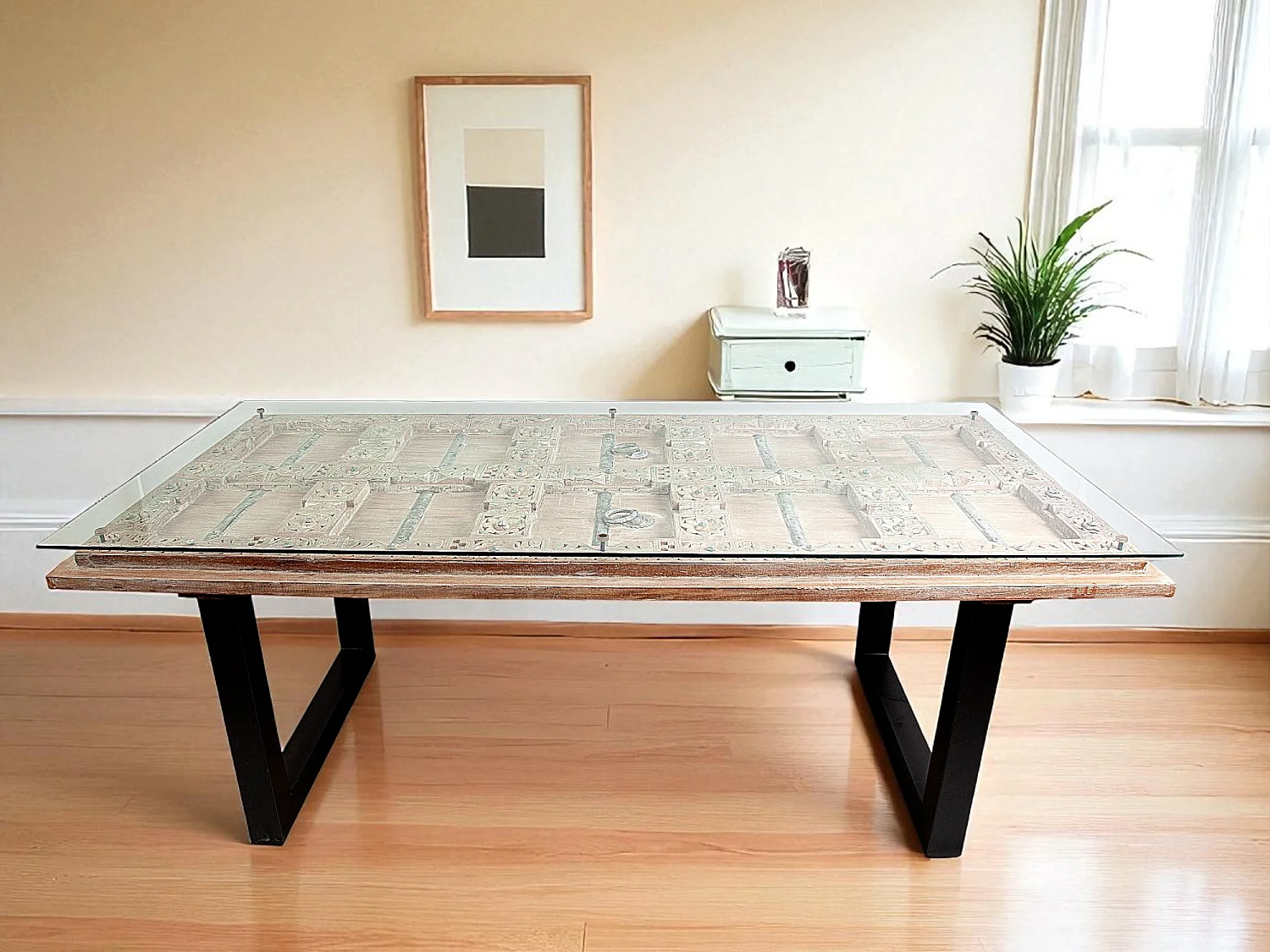 CONSOLA DE METAL DOURADO COM TAMPO DE MÁRMORE Dê um toque diferente à sua casa