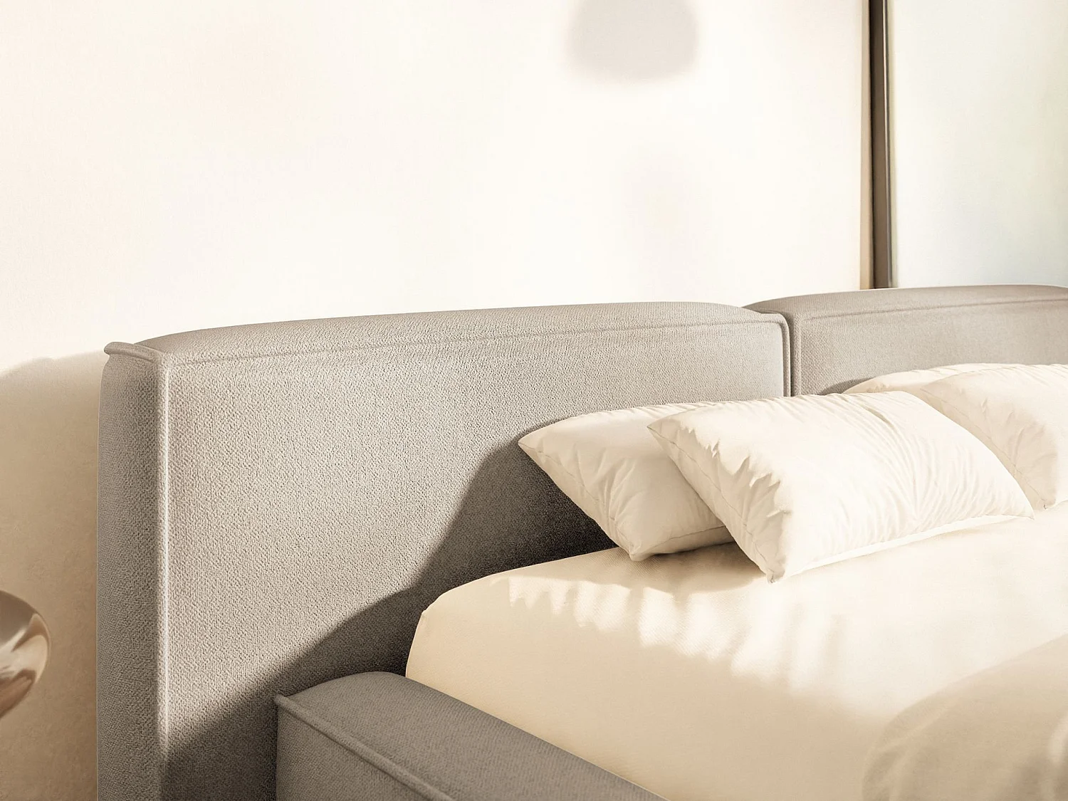 Lit coffre 140x200 avec coffre – sommier à lattes – chenille – beige – TILVES LOW