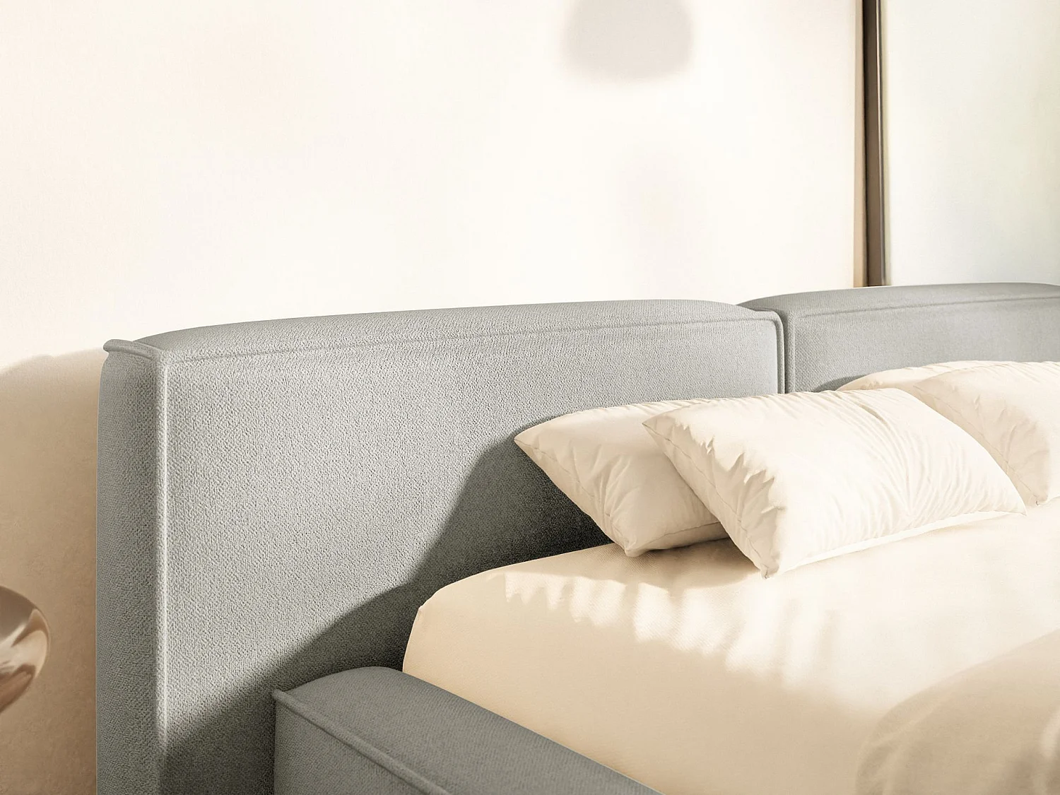 Lit coffre 140x200 avec coffre – sommier à lattes – chenille – gris clair – TILVES LOW