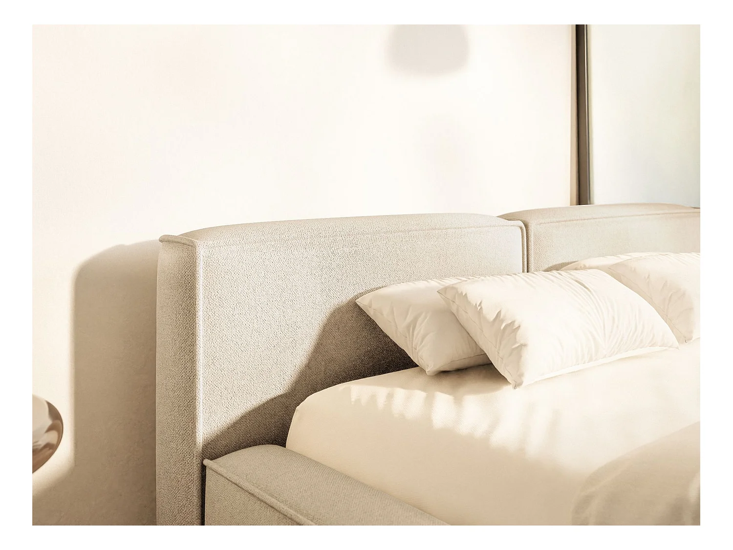 Polsterbett 140x200 mit Bettkasten – Lattenrost – Chenille – hellbeige – TILVES SLIM