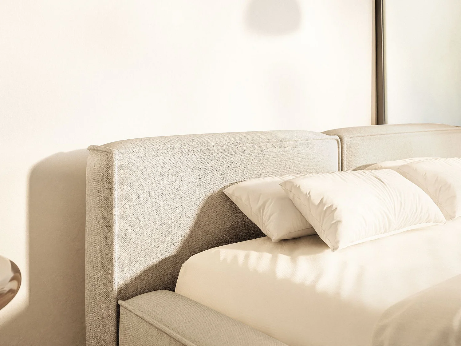 Lit coffre 200x200 avec coffre – sommier à lattes – chenille – beige clair – TILVES SLIM