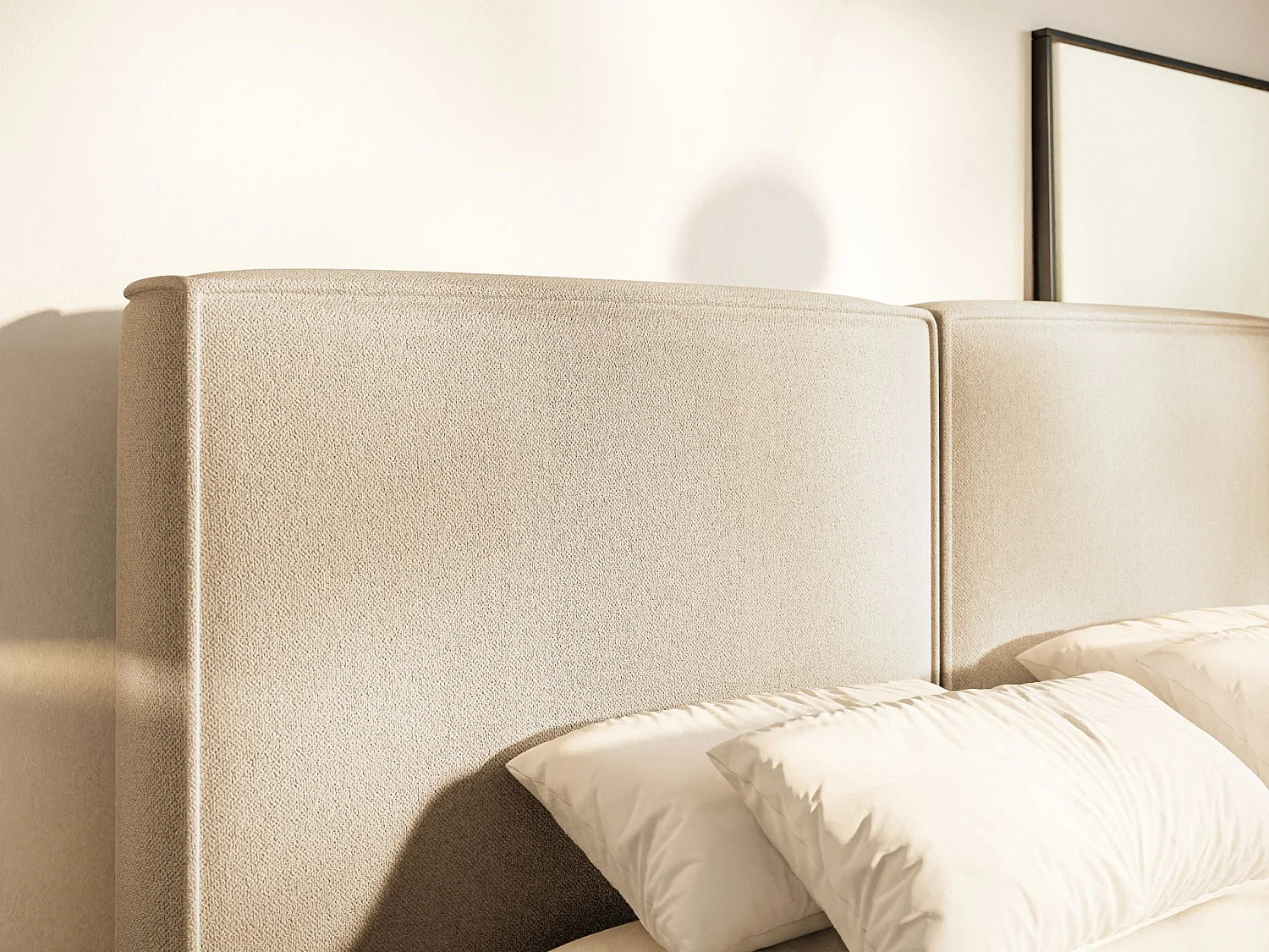 Lit tapissé 200x200 avec coffre – sommier à lattes – chenille – beige clair – TILVES