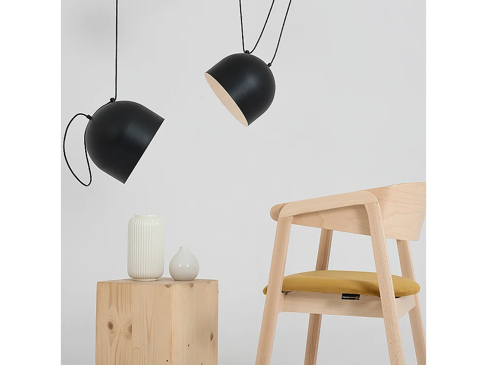 Lampe schwarz POPO L 4