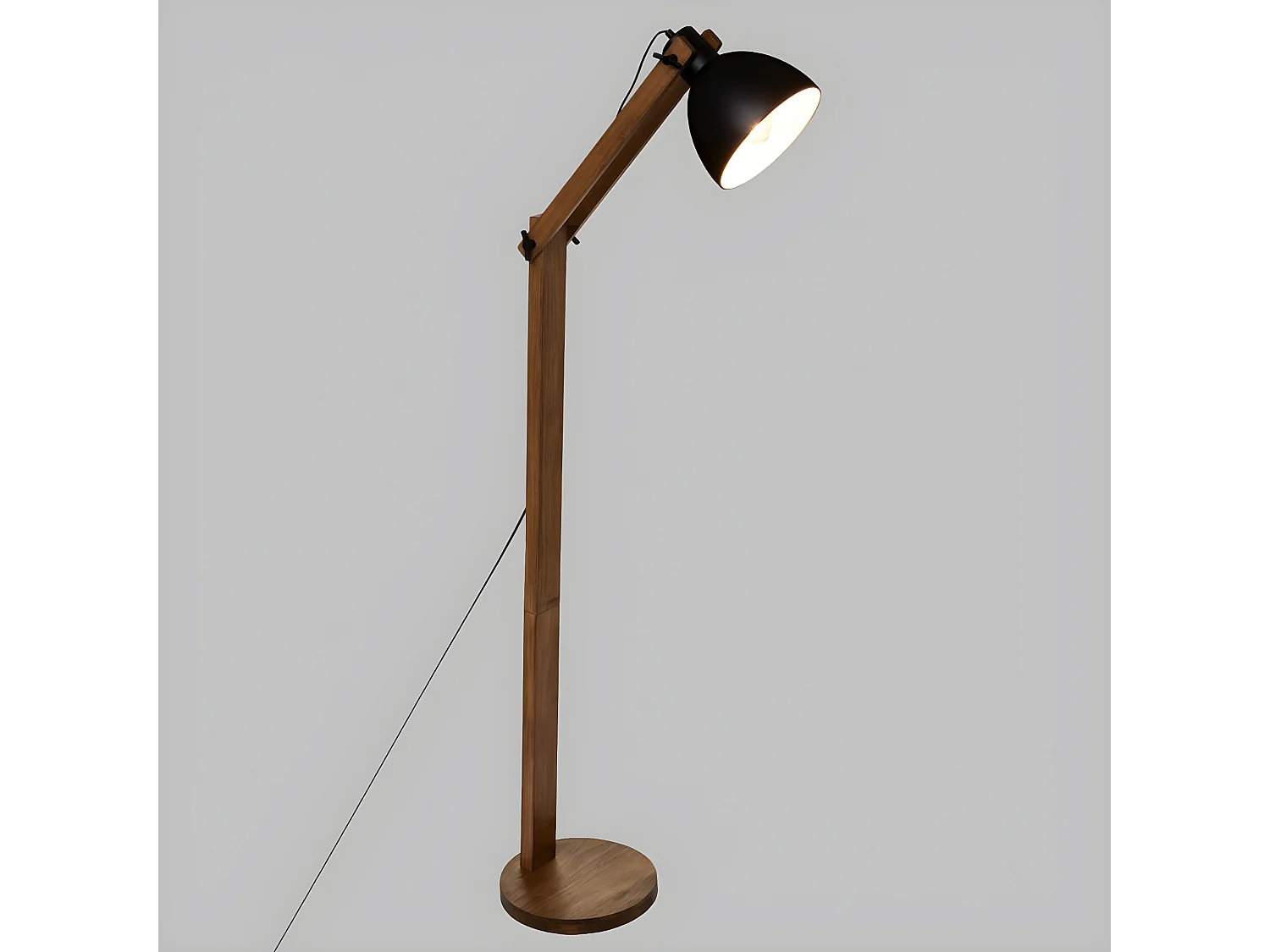 Lampadaire sur pieds en bois de pin et fer coloris naturel / noir- Longueur 52 x Profondeur 28 x hauteur 158 cm