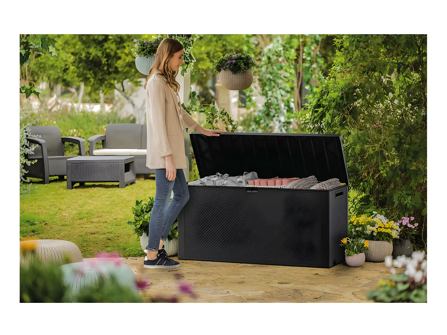 Baule da Giardino in Resina "Emily" 277L Grigio Antracite con Ruote e Sistema di Bloccaggio