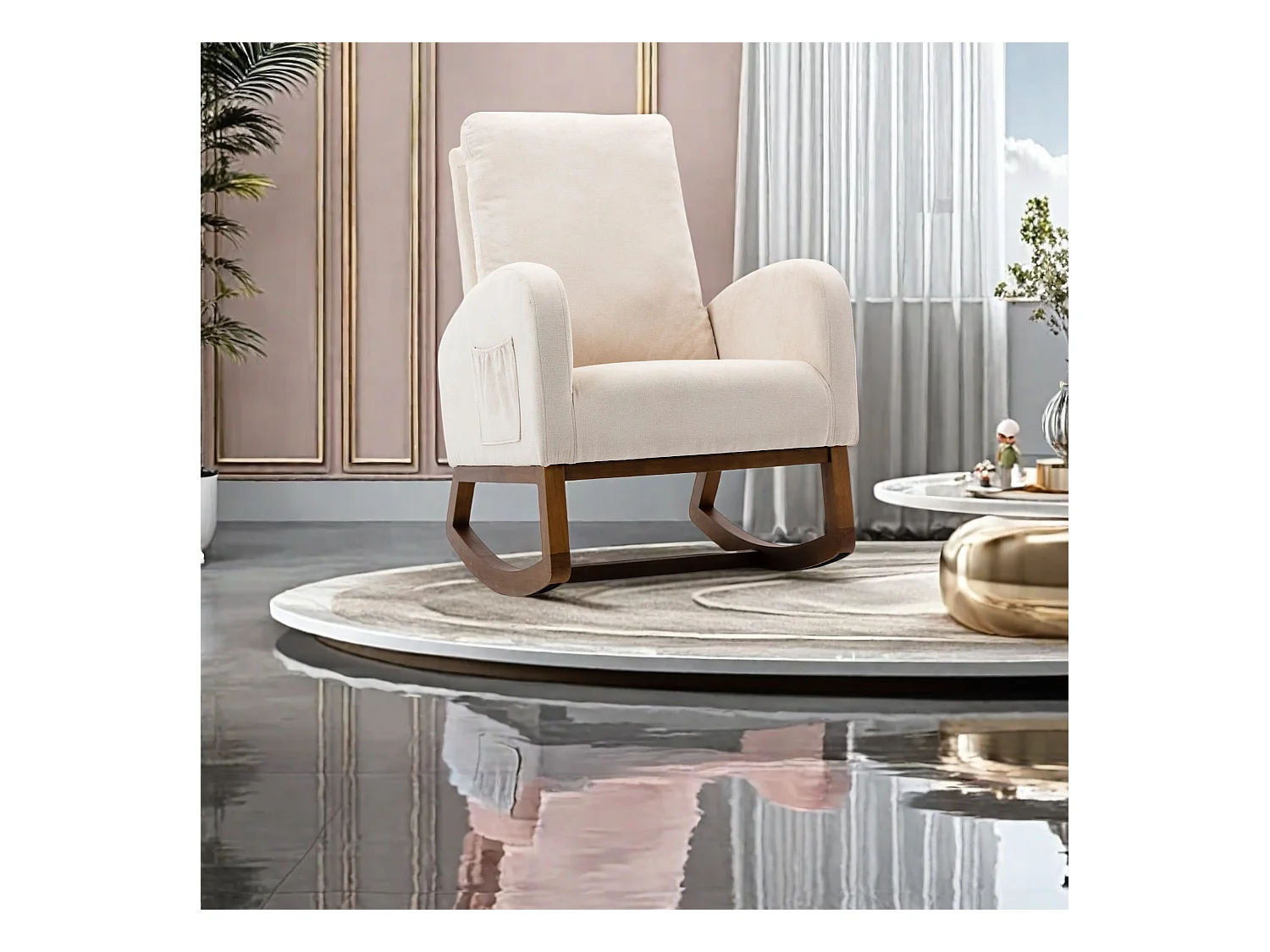 Beige badstof schommelstoel met kussen, hoge rugleuning en armleuningen - modern en comfortabel design