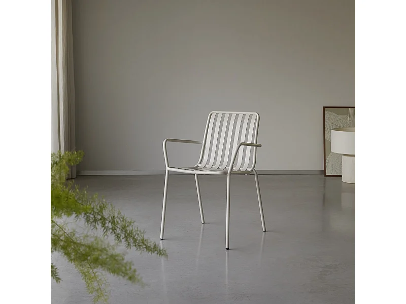 Sessel Gaby Cream aus beschichtetem Metall