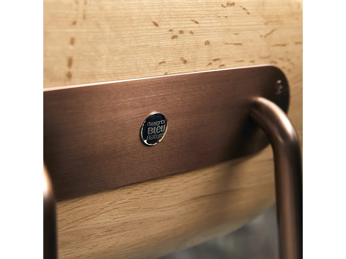 Sgabello da bar Yutapi linen green in legno di quercia