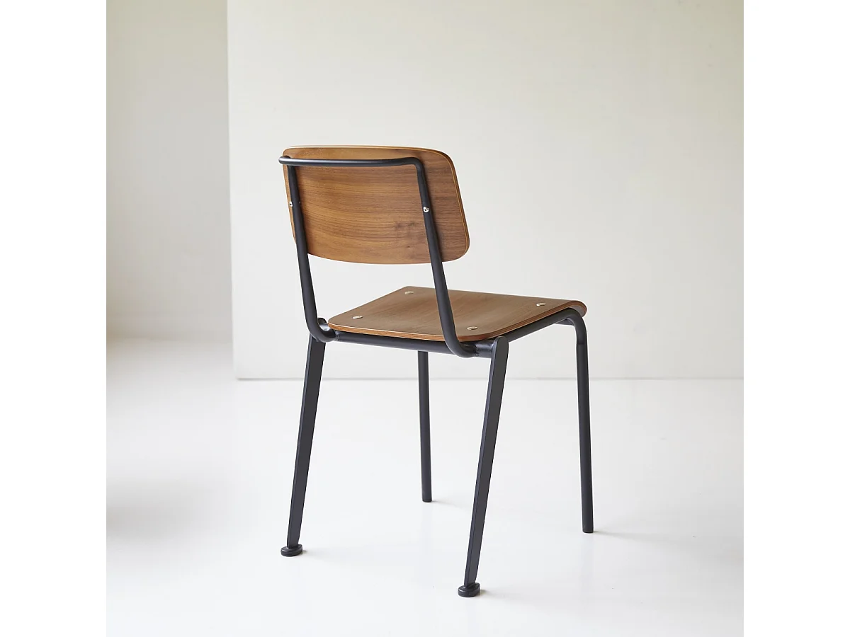 Stuhl Mio aus Metall und Nussbaumholz, black