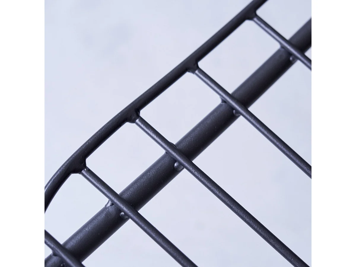 Fauteuil en métal peint Arty dark grey