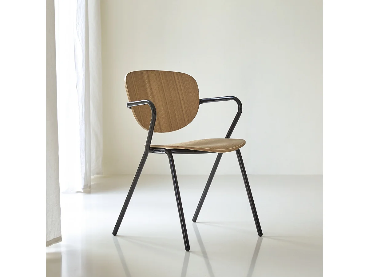 Sedia in metallo e legno di frassino Ada