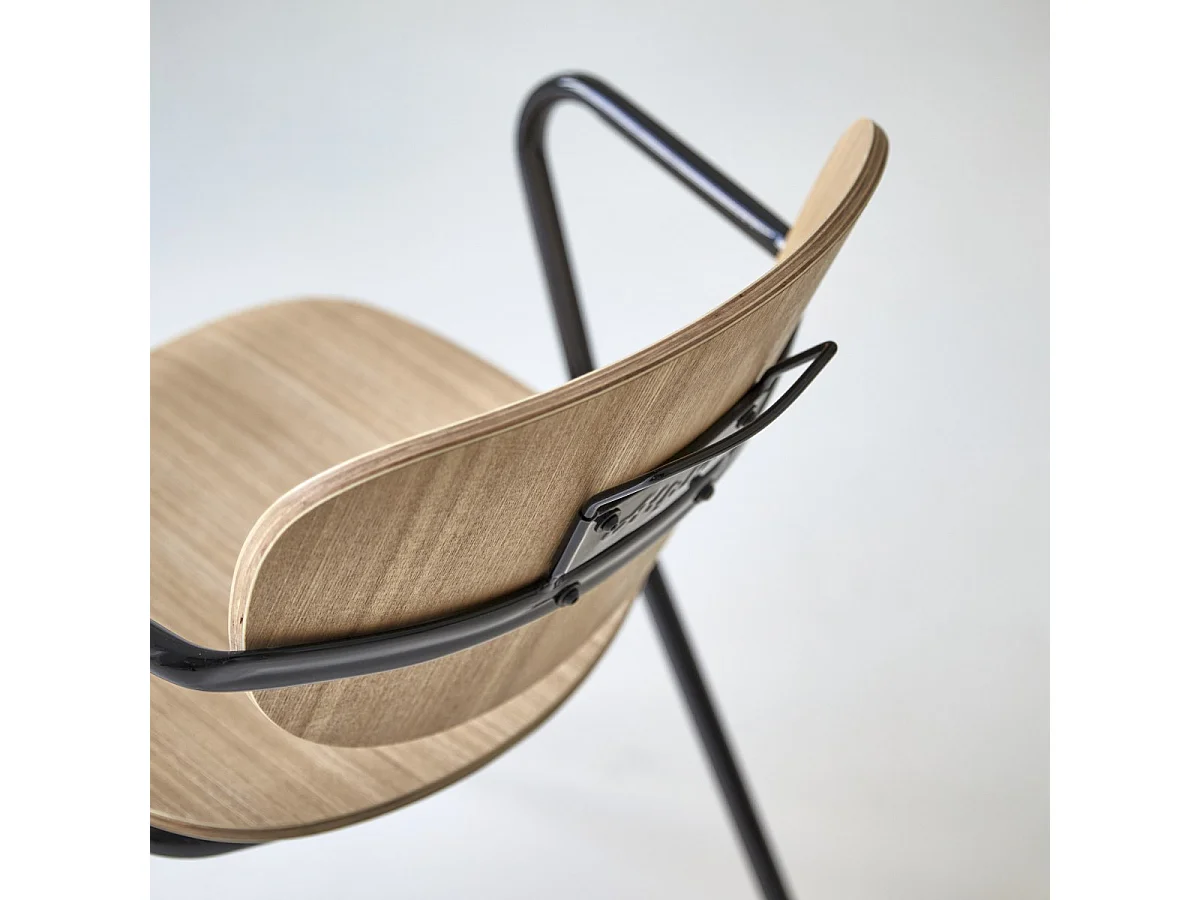 Sedia in metallo e legno di frassino Ada