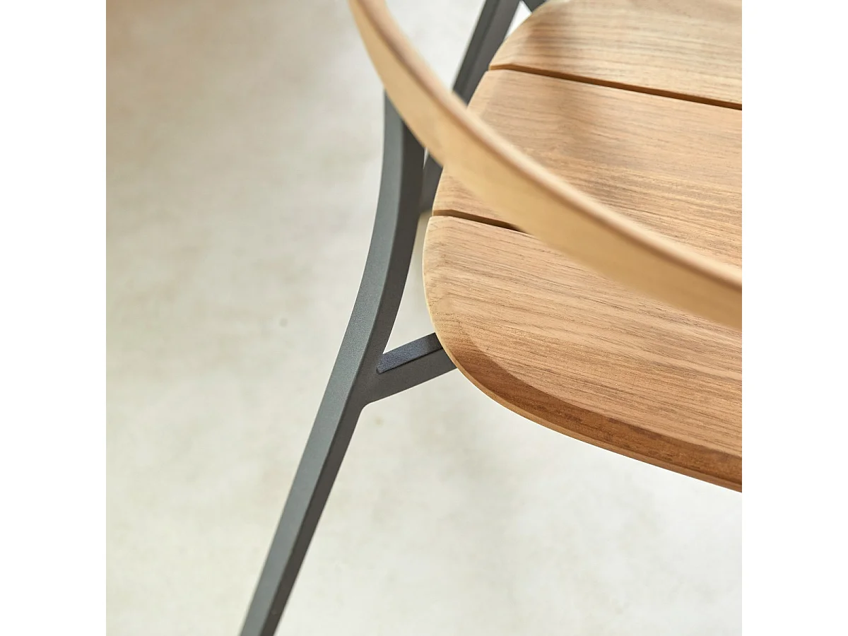 Stuhl Arco aus massivem Teakholz und Aluminium