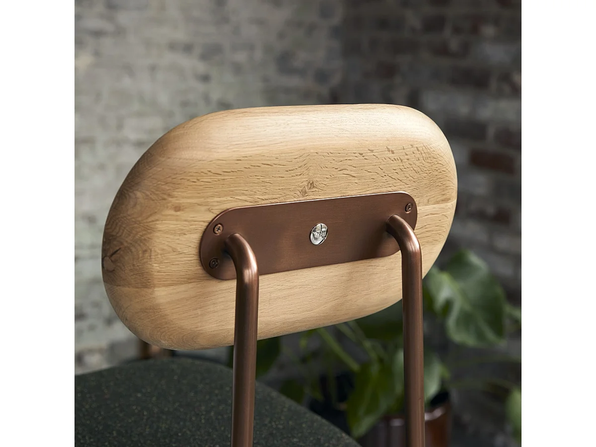 Sgabello da bar Yutapi cachi tweed in legno di quercia