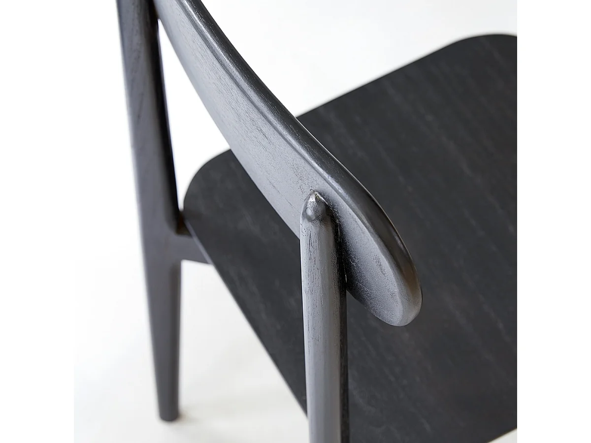 Chaise en acajou massif black Jonàk