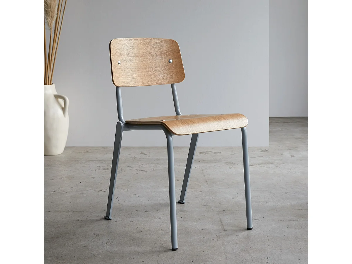 Stuhl aus Metall und Eschenholz Mio Grey