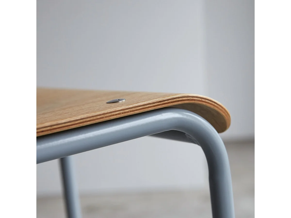 Stuhl aus Metall und Eschenholz Mio Grey