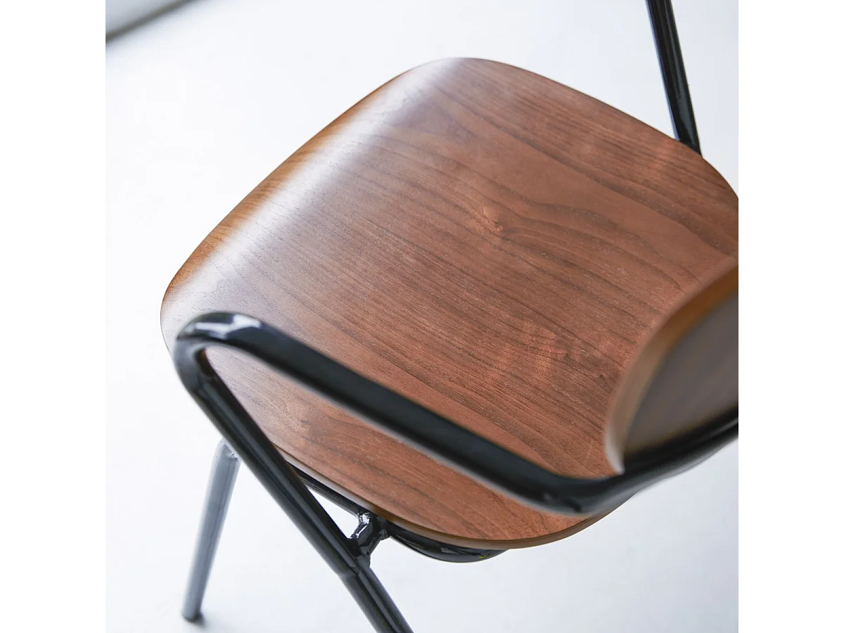 Chaise en métal et bois de noyer Ada