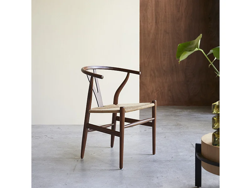 Sedia in legno di teak massiccio scuro e seduta intrecciata Blaise