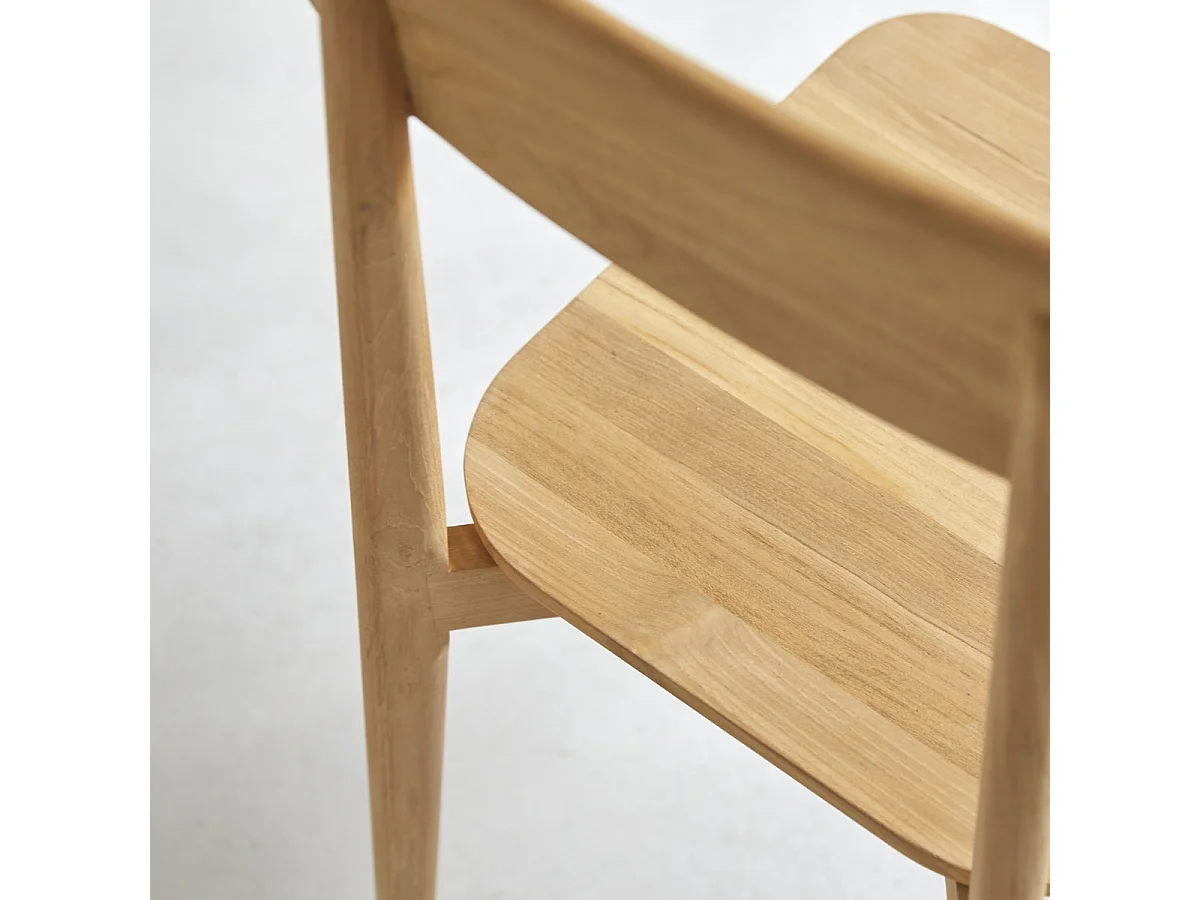 Chaise en bois de teck Jonàk