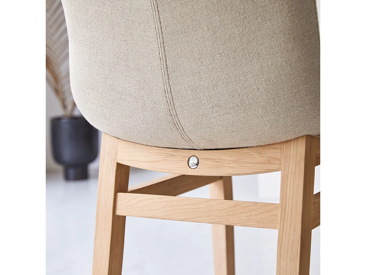 Stuhl aus aus massivem Eichenholz Cocoon linen