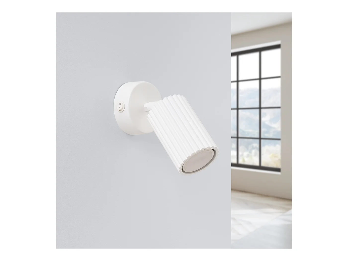 Lampa ścienna minimalistyczny Gloow, aluminium - 1 źródło światła 4000K - L.8 x H.16 cm - biały