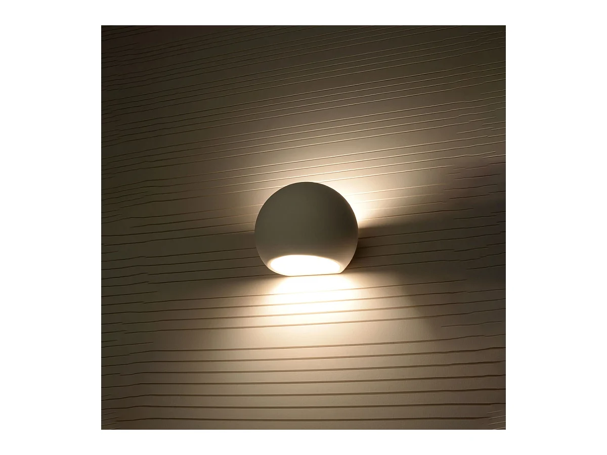 Lampade da parete Torix moderno di ceramica - 1 sorgenti luminose 4000K - L.18 x A.14,5 cm - bianco