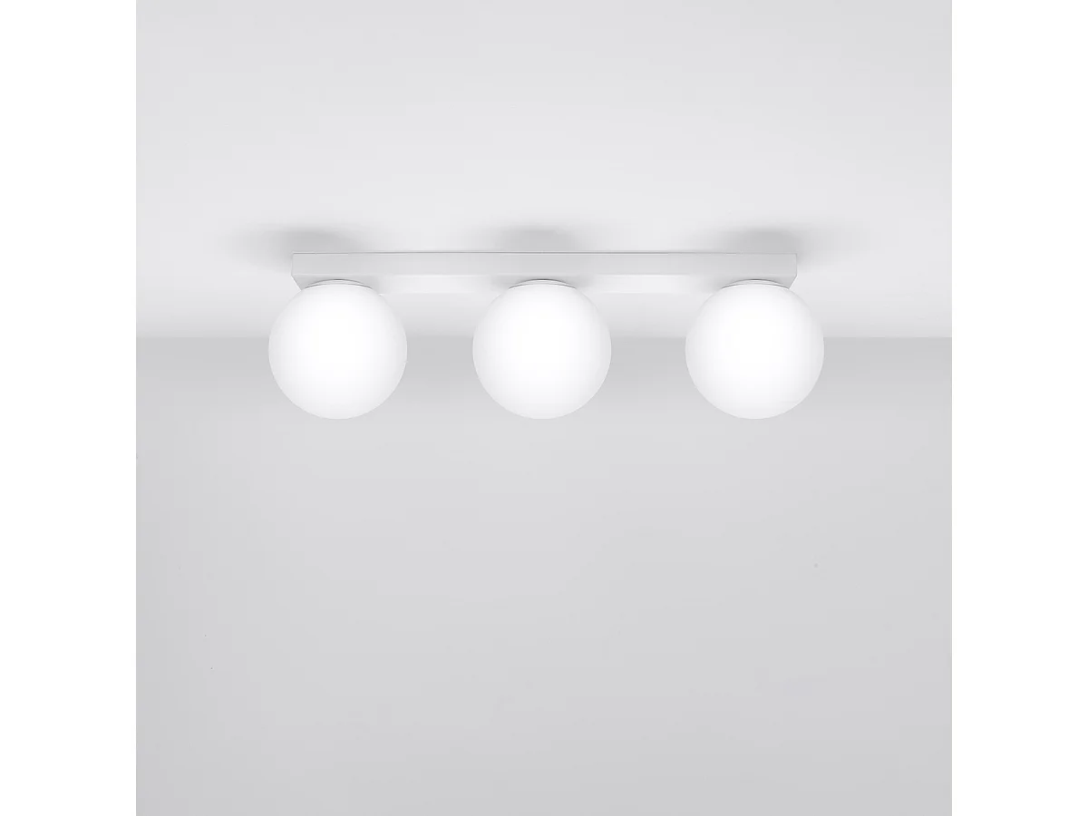 Plafonniers Zynfi moderne en acier/verre - 3 sources lumineuses 3000K - L.50 x H.14,5 cm - blanc