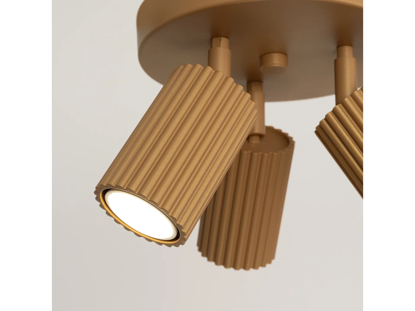 Plafonnier Gloow minimaliste en aluminium - 3 sources lumineuses 3000K - L.19,5 x H.18 cm - doré