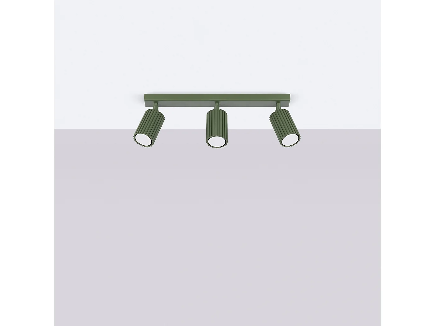 Plafonnier Gloow minimaliste en aluminium - 3 sources lumineuses 3000K - L.45 x H.16,5 cm - vert olive