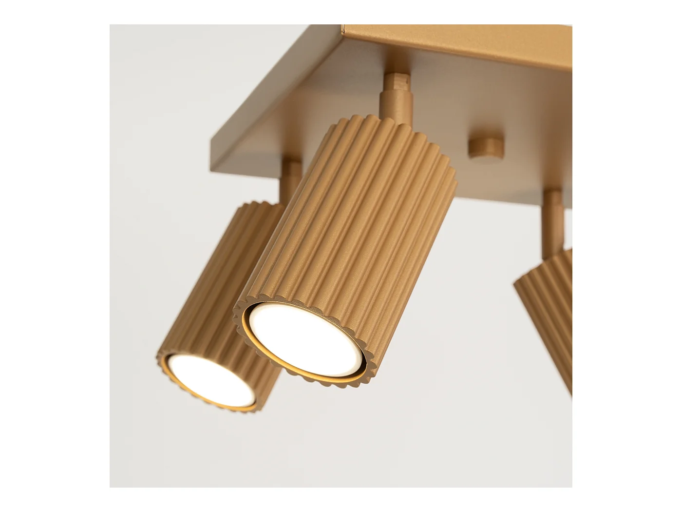 Plafondlamp Gloow minimalistisch van  - 4 lichtbronnen 3000K - L.25 x H.16,5 cm - gouden