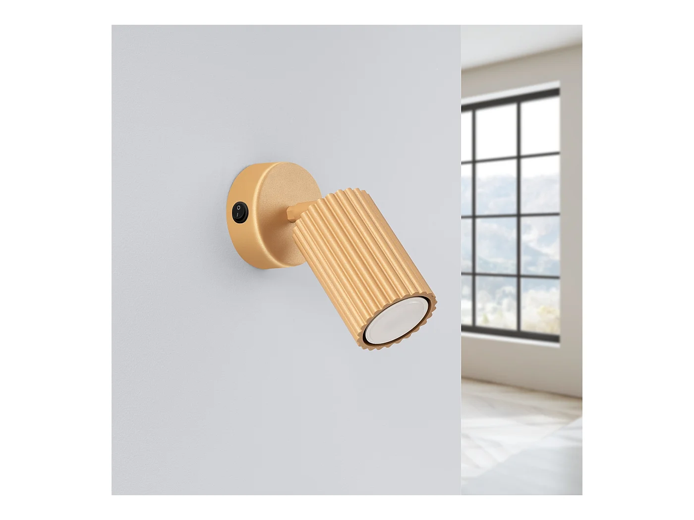 Applique Gloow minimaliste en aluminium - 1 sources lumineuses 4000K - L.8 x H.16 cm - doré