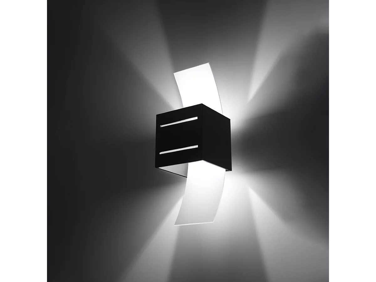 Appliques Solenix moderne en aluminium/verre - 1 sources lumineuses 3000K - L.10 x H.30 cm - noir