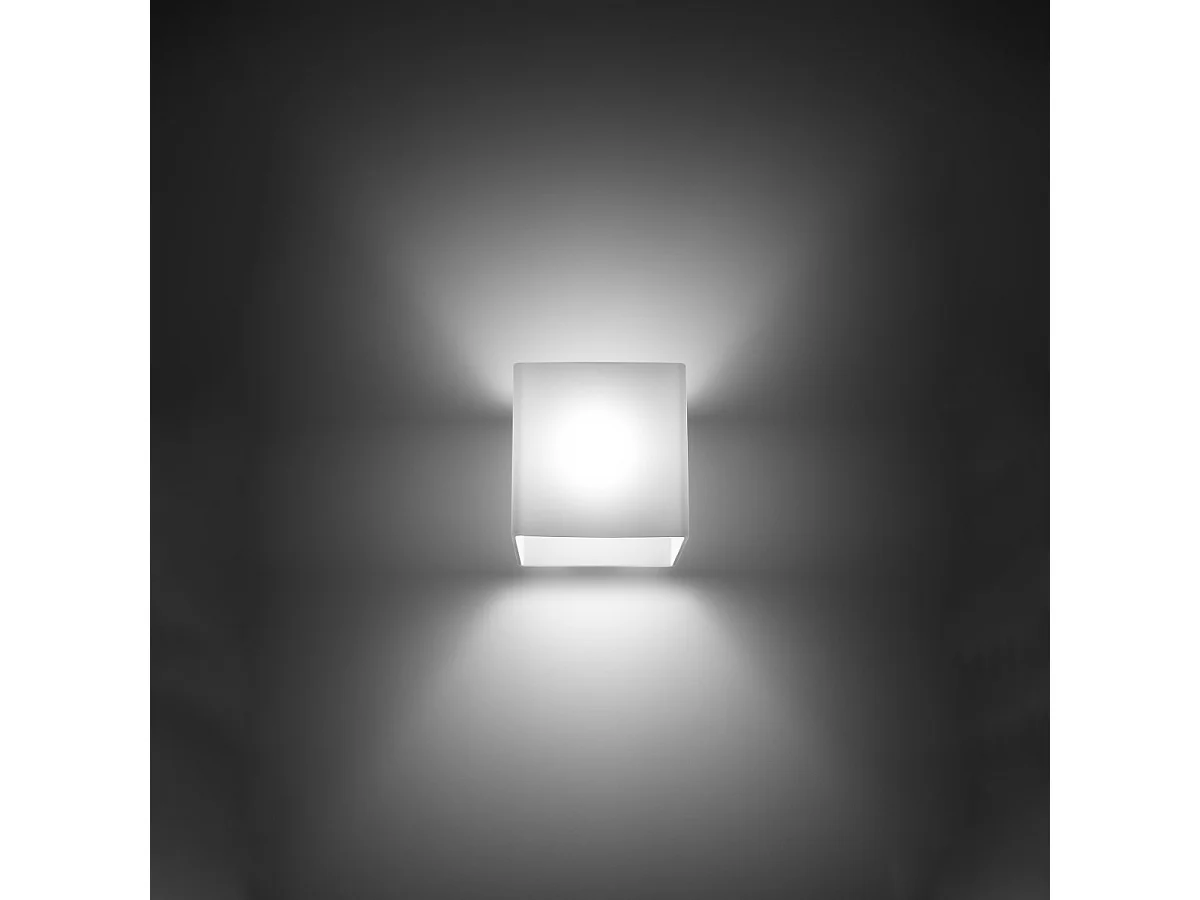 Appliques Zinalo moderne en verre - 1 sources lumineuses 4000K - L.10 x H.10 cm - blanc