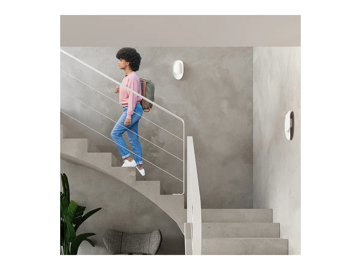 Appliques Revon moderne en acier - 1 sources lumineuses 4000K - L.13 x H.30 cm - blanc