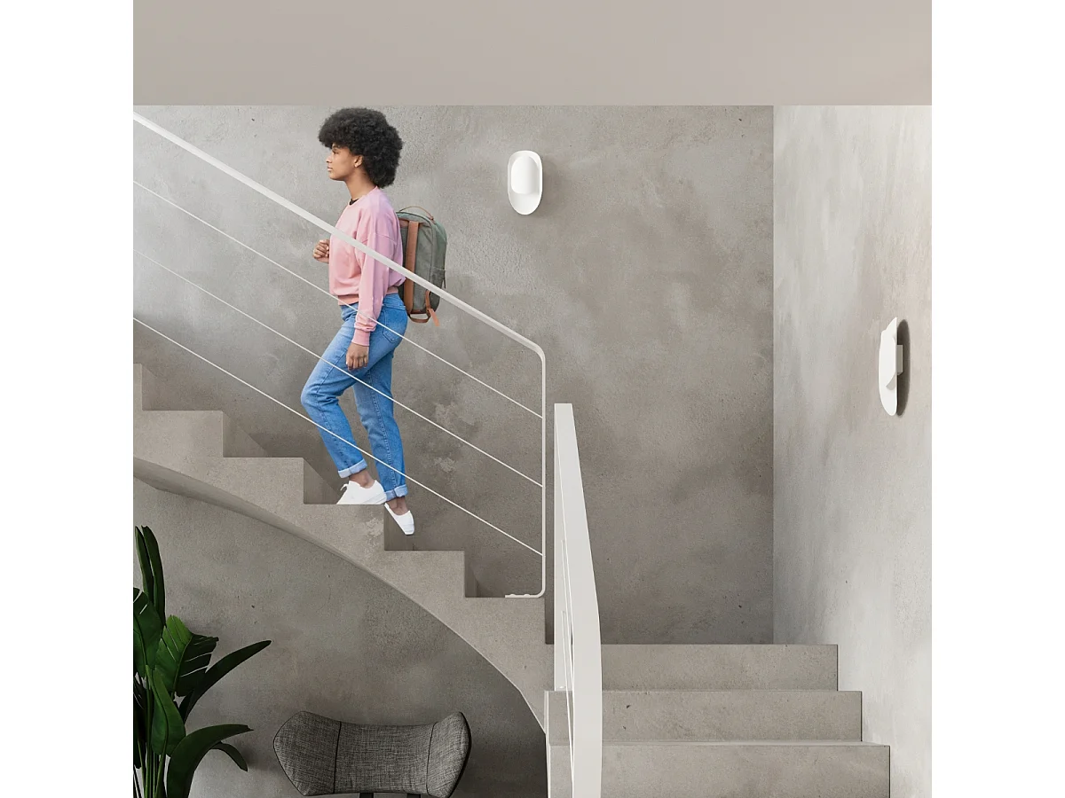 Appliques Revon moderne en acier - 1 sources lumineuses 4000K - L.13 x H.30 cm - blanc