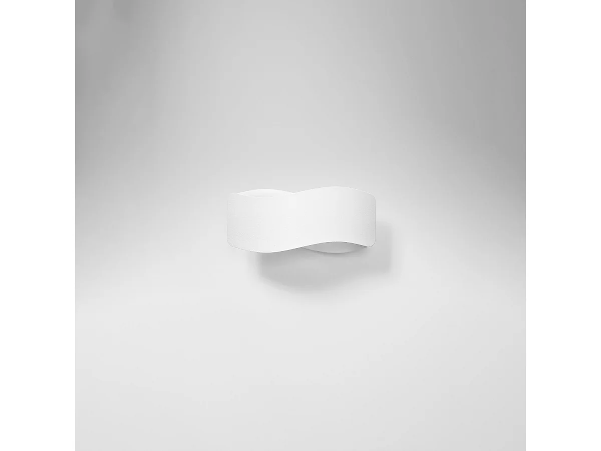 Appliques Zanila moderne en acier - 1 sources lumineuses 3000K - L.30 x H.13 cm - blanc