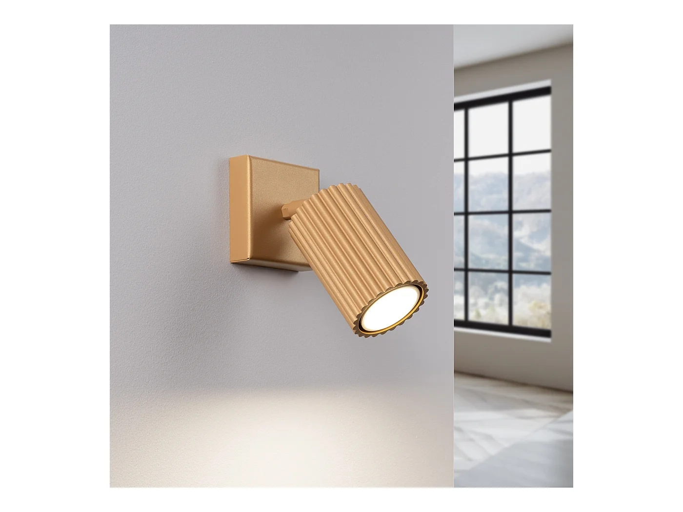 Applique Gloow minimaliste en aluminium - 1 sources lumineuses 4000K - L.8 x H.8 cm - doré