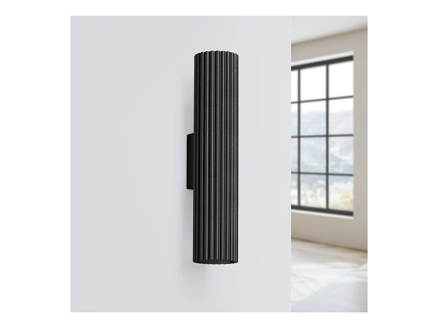 Applique Gloow minimaliste en aluminium - 2 sources lumineuses 3000K - L.6,5 x H.30 cm - noir