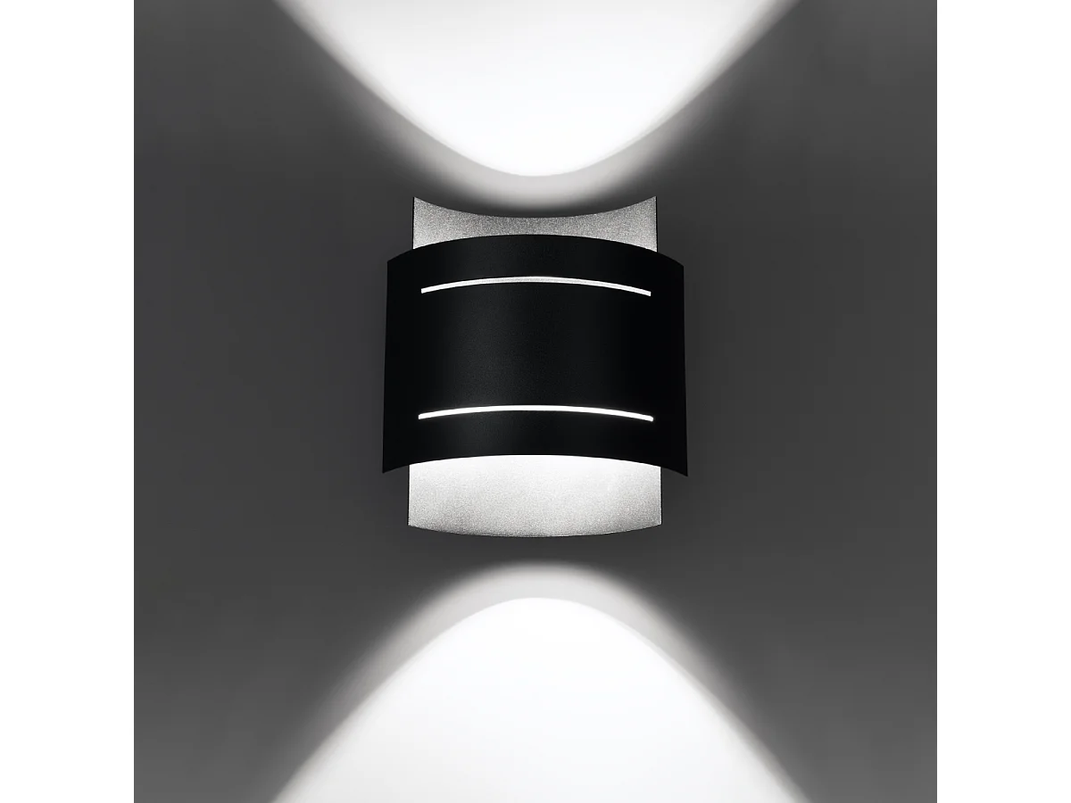 Appliques Ignisra moderne en acier - 1 sources lumineuses 4000K - L.21 x H.23 cm - noir