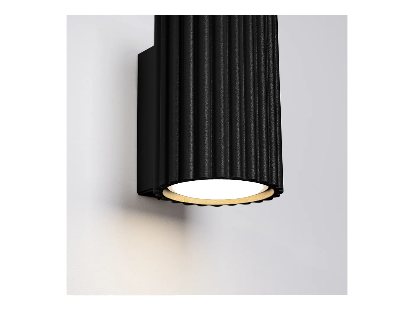 Wandleuchte Gloow minimalistisch aus  Aluminium - 1 lichtquellen 3000K - L.6,5 x H. cm - Schwarz