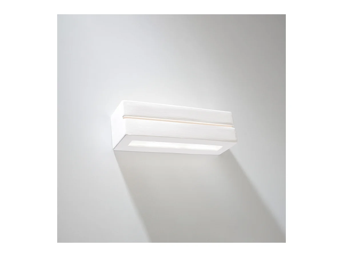 Wandlampen Solara line modern aus  Keramik - 1 lichtquellen 3000K - L.32,5 x H. cm - Weiß