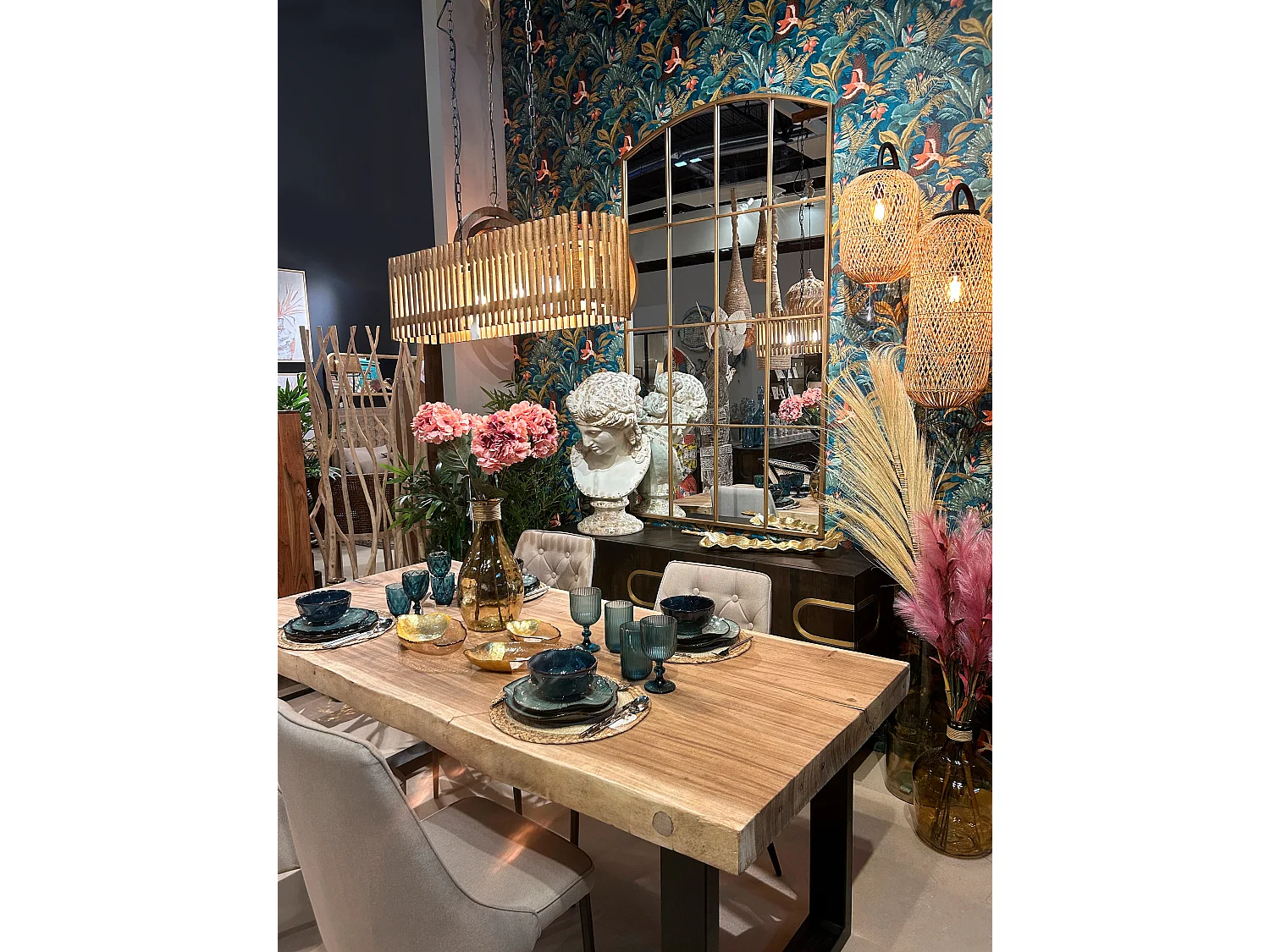 MESA COMEDOR MADERA PIE METALdale un toque diferente a tu hogar