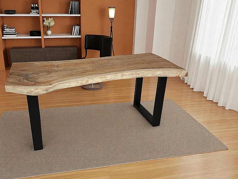 MESA DE JANTAR DE MADEIRA COM PÉ DE METAL: Dê um toque diferente à sua casa