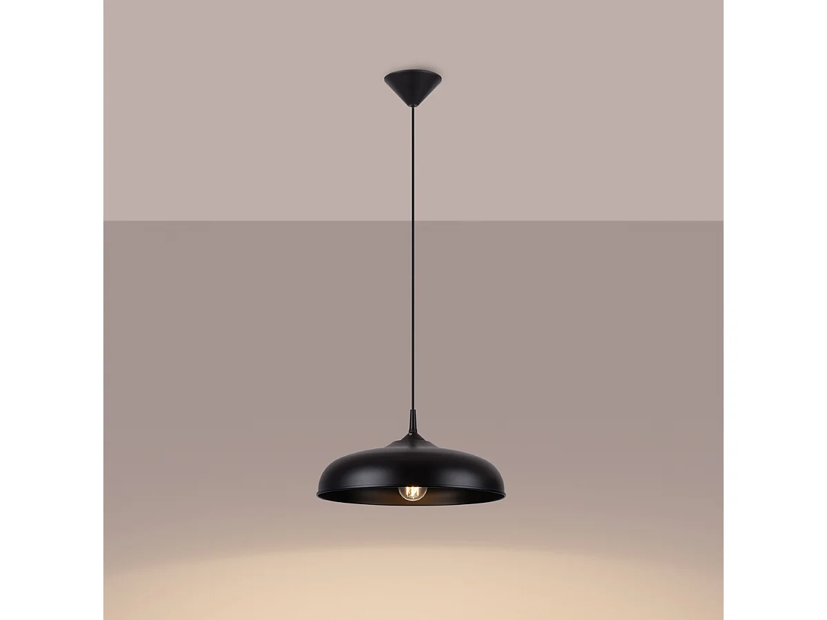 Lampes suspendues Zinta scandinave en acier - 1 sources lumineuses 3000K - L.38 x H.74 cm - noir