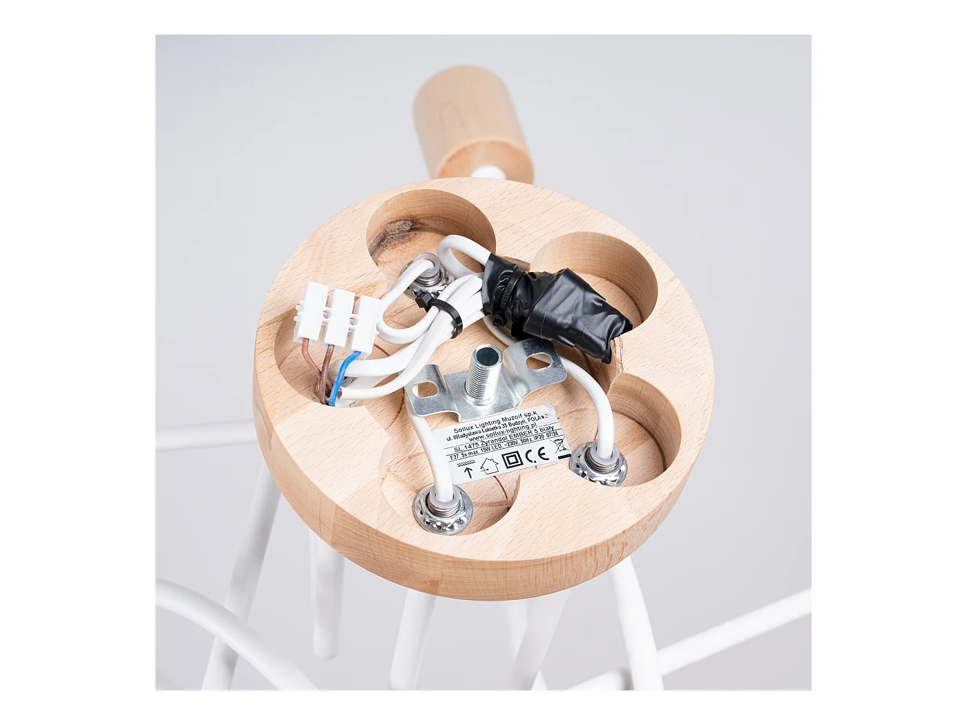 Lustre Sparkon minimaliste en acier/bois - 5 sources lumineuses 3000K - L.15 x H.26 cm - blanc/bois naturel