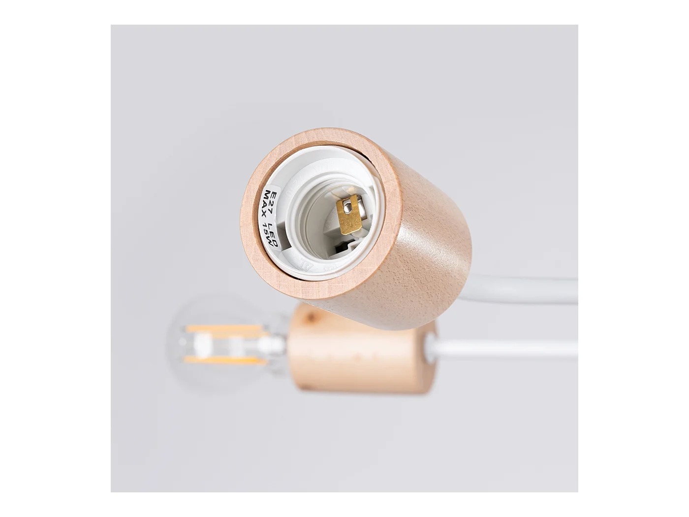 Lustre Zimbo grenier en acier/bois - 6 sources lumineuses 3000K - L.85 x H.16,5 cm - blanc/bois naturel