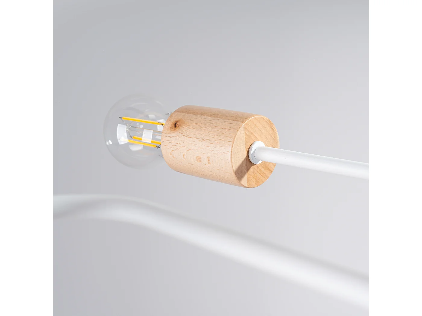 Lustre Zimbo grenier en acier/bois - 8 sources lumineuses 3000K - L.100 x H.16,5 cm - blanc/bois naturel