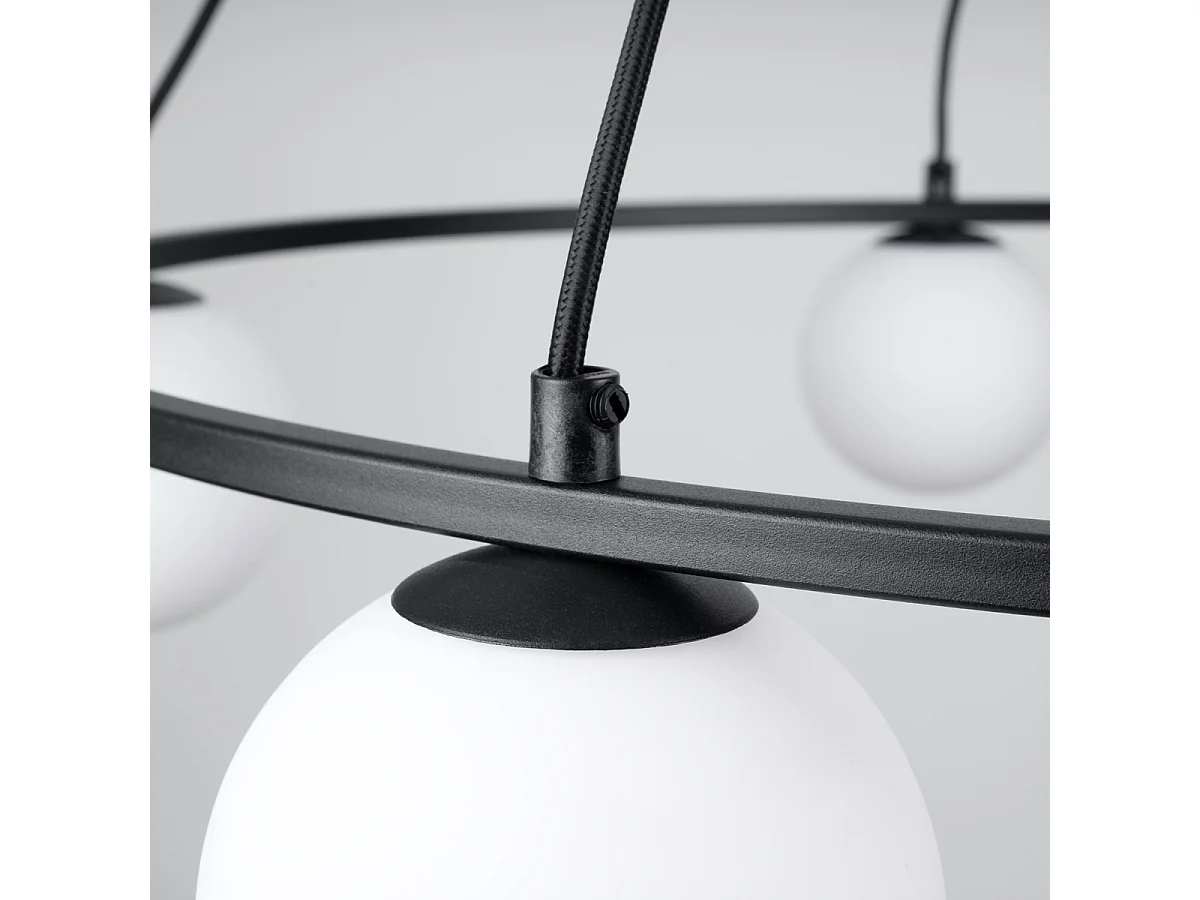 Lustres Zynfi moderne en acier/verre - 5 sources lumineuses 3000K - L.80 x H.98 cm - noir